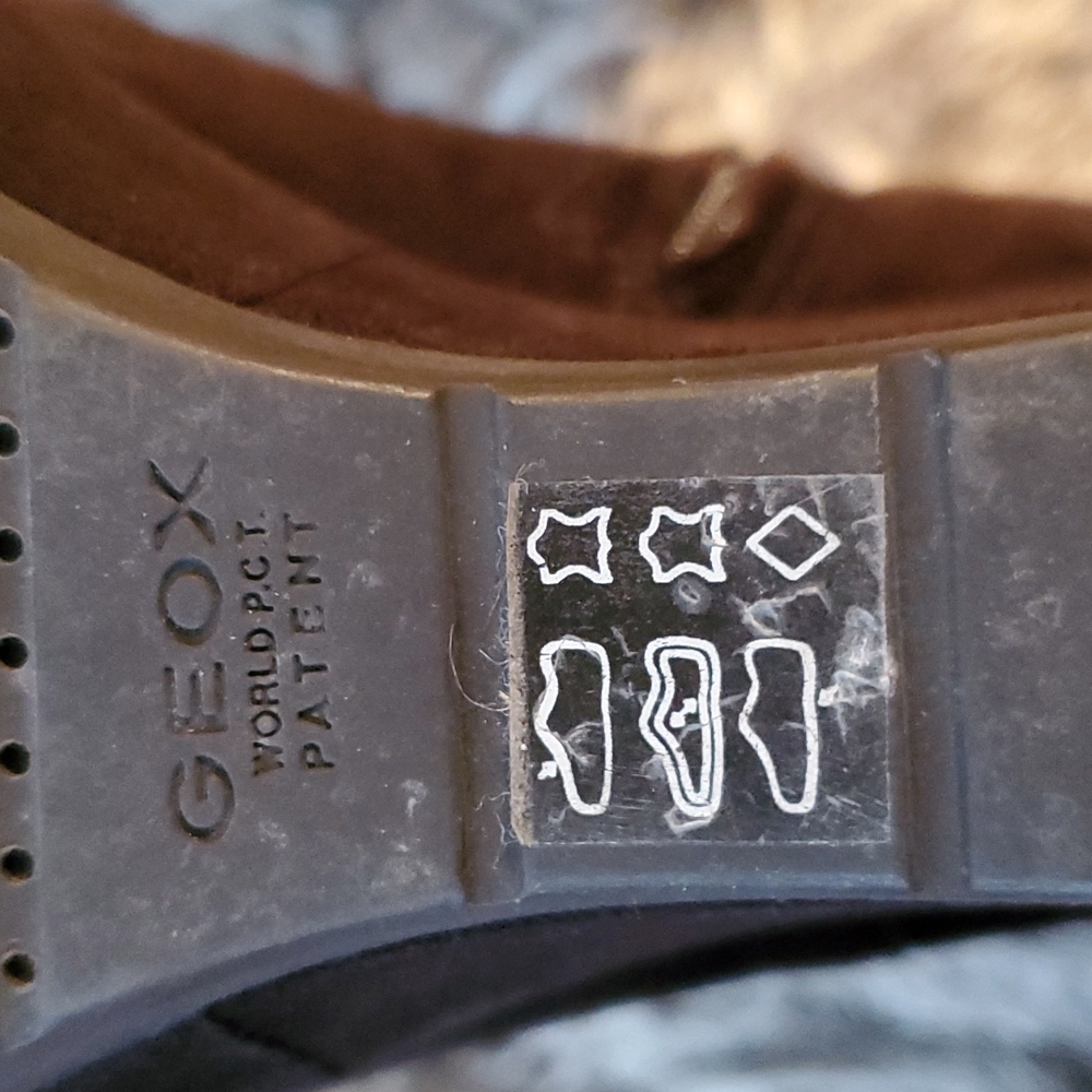GEOX Respira brown suede wedge booties - Picture 10 of 11